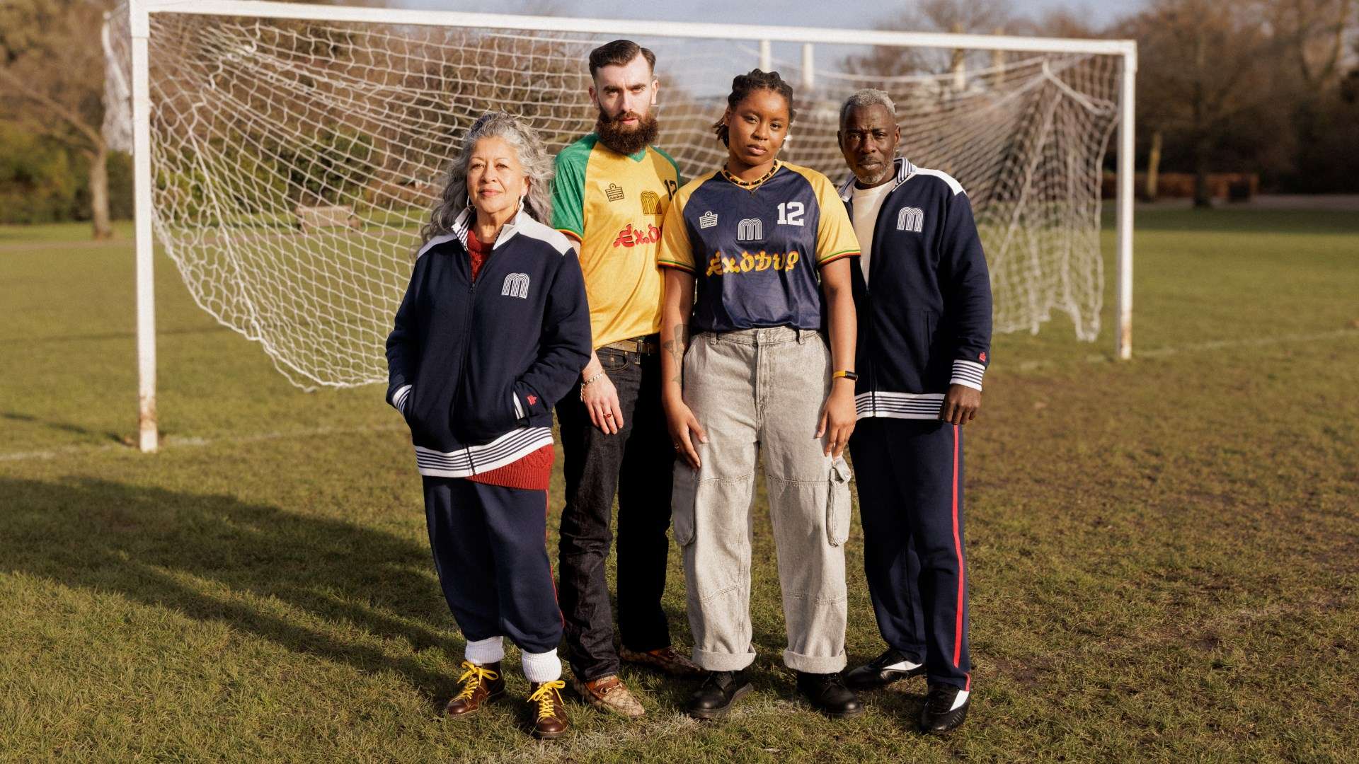 确保赛场内 确保赛场内