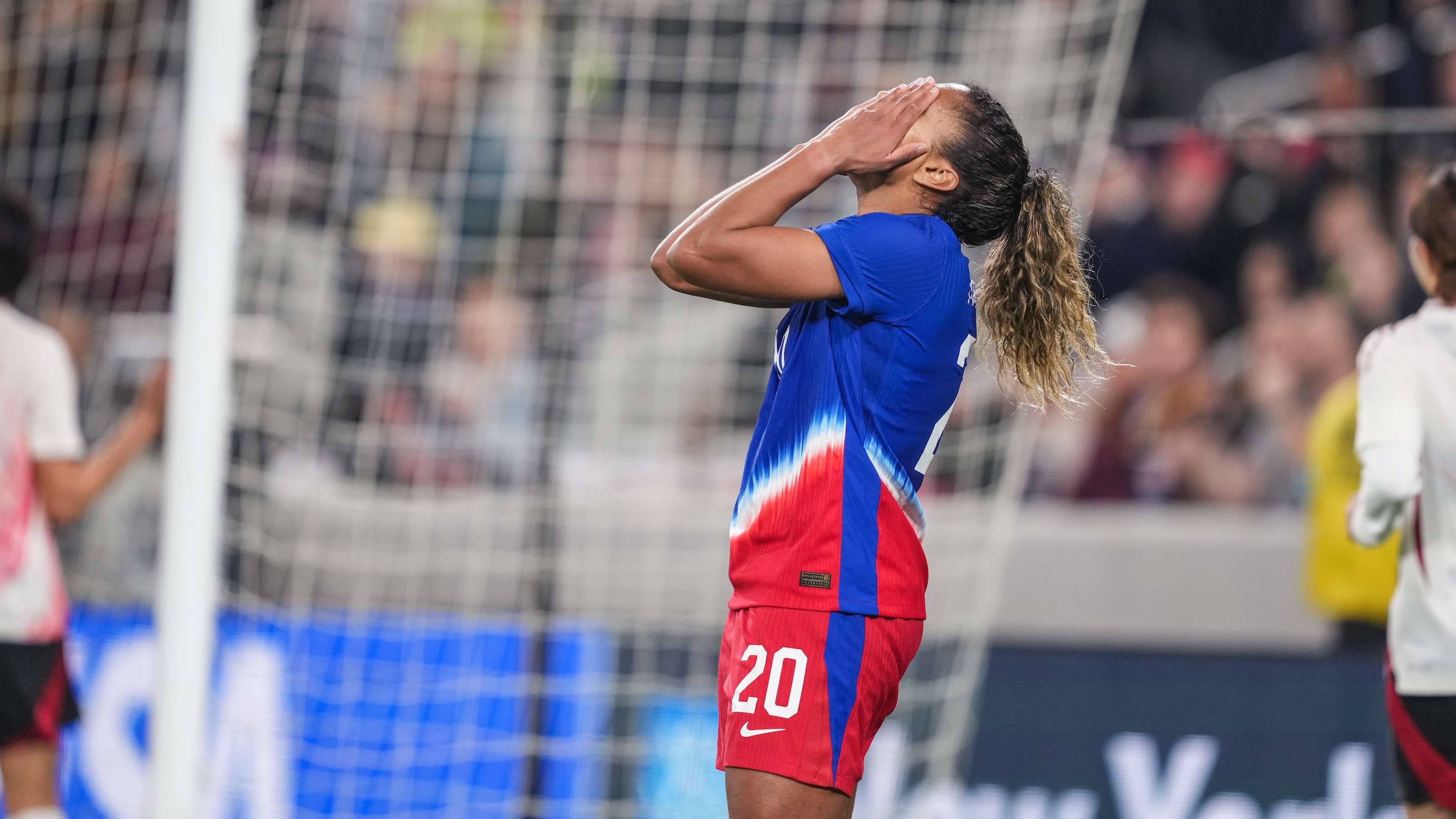 间的正式关 间的正式关